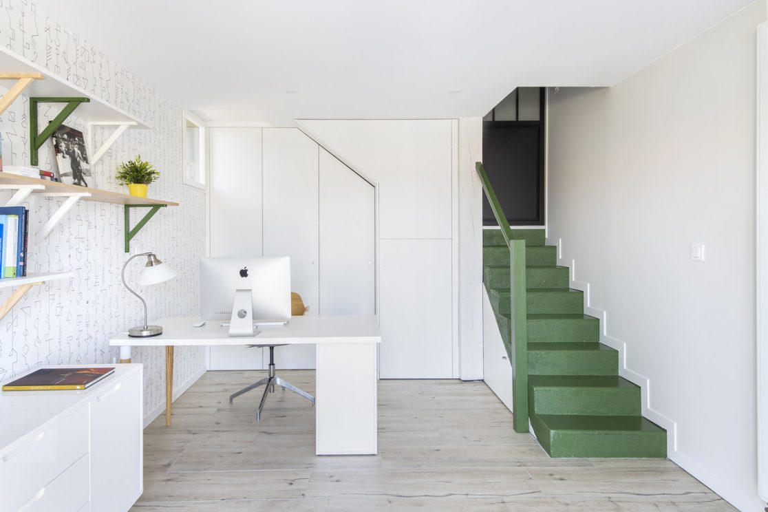 transformation d'un garage en bureau lumineux - Koloré architecte d'intérieur